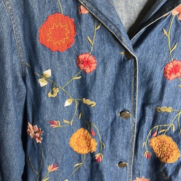 TUDOR COURT Light Wash Women's Denim Jean Jacket Small Lot of 2 - Picture 5 of 12